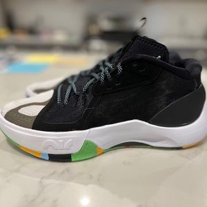 Jordan Zoom Separate